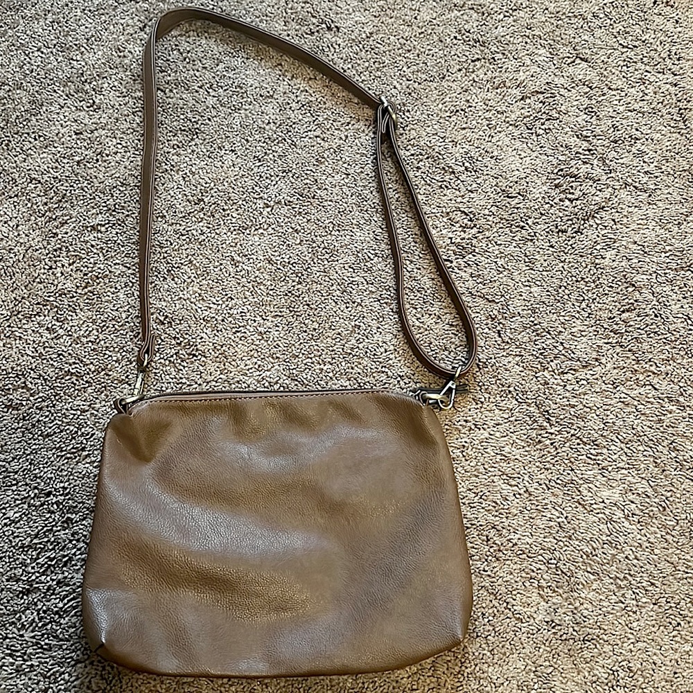 Basic brown bag ! 🤎👝